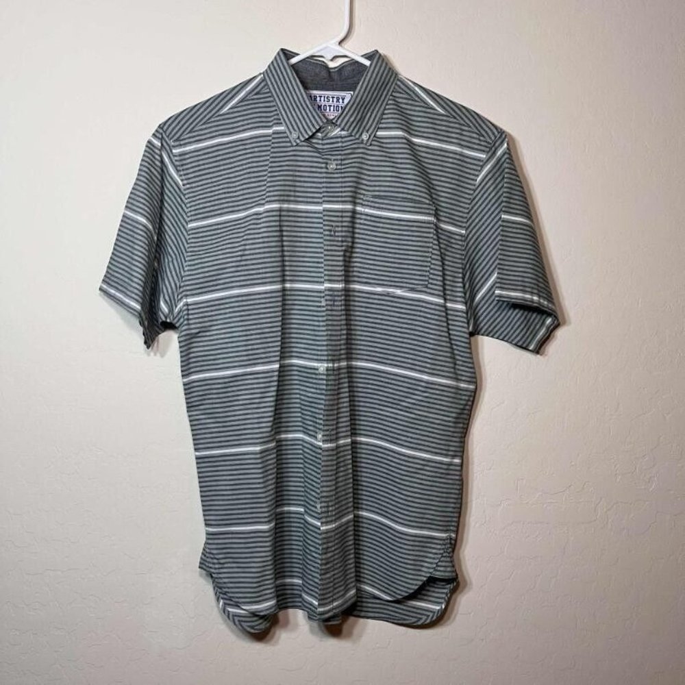 Artistry In Motion Button Up Shirt Short Sleeve Mens Size Medium